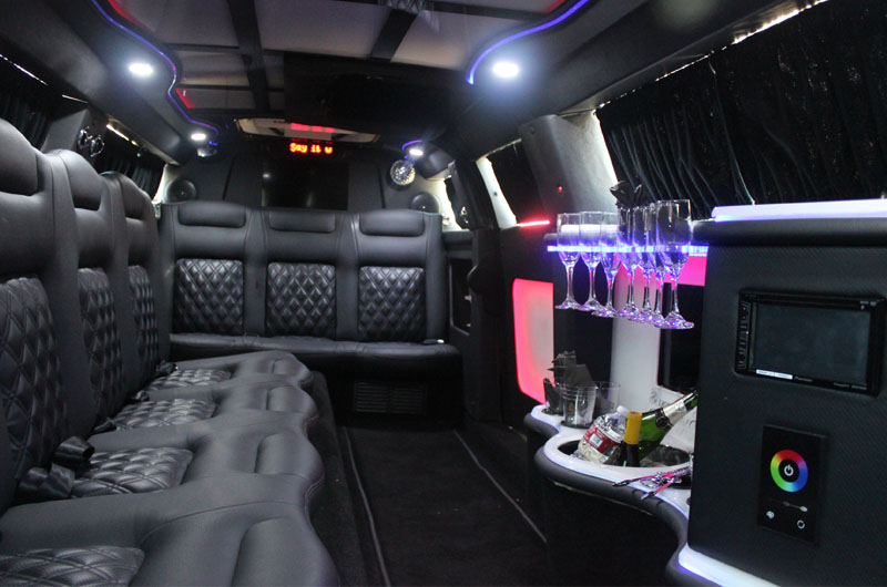 Chrysler 300 Limousine Interior